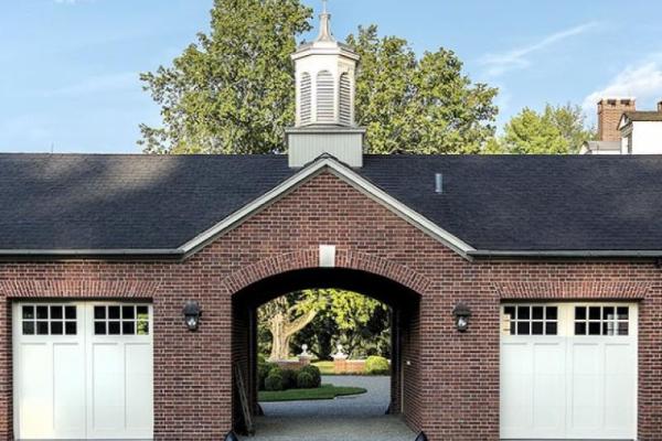 Two Single Doors with Drive-thru