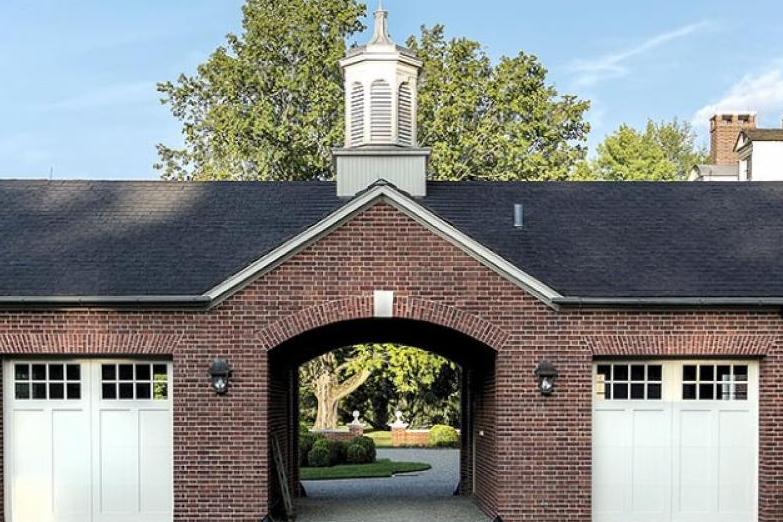 Two Single Doors with Drive-thru