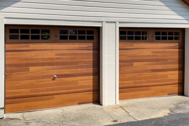 CHI 2357 Plank Cedar Accent